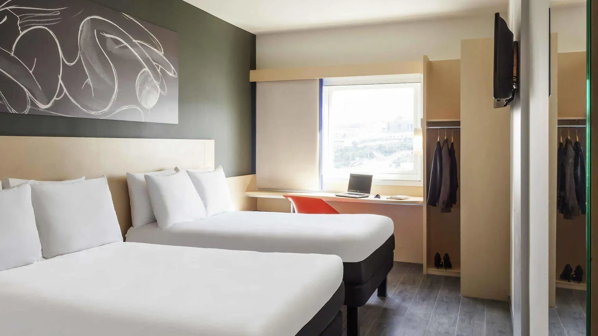 Ibis Queretaro Hotel